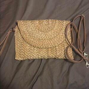 Tan Straw Purse